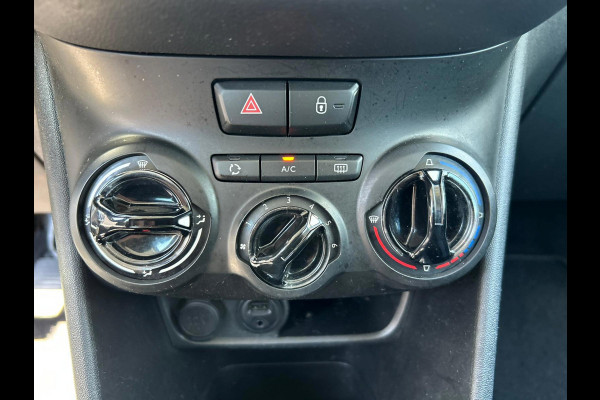 Peugeot 208 1.2 PureTech Blue Lion | CARPLAY | BLUETOOTH | NAVI | CC | PDC | APK T/M 30-4-2027 | AFLEVERBEURT | NW DISTRIBUTIE