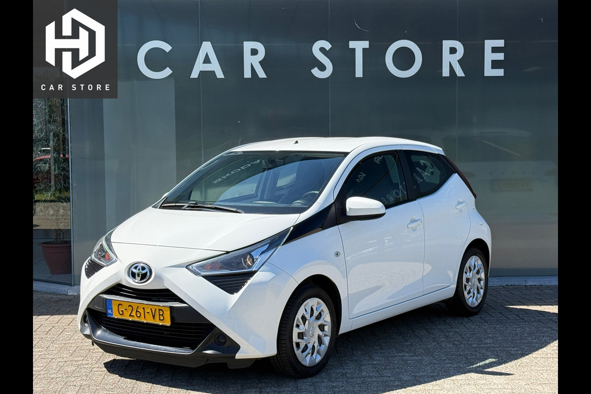 Toyota Aygo 1.0 VVT-i x-play limited Carplay Camera