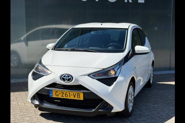 Toyota Aygo 1.0 VVT-i x-play limited Carplay Camera