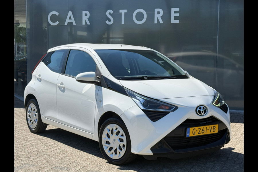 Toyota Aygo 1.0 VVT-i x-play limited Carplay Camera