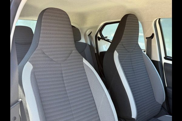 Toyota Aygo 1.0 VVT-i x-play limited Carplay Camera