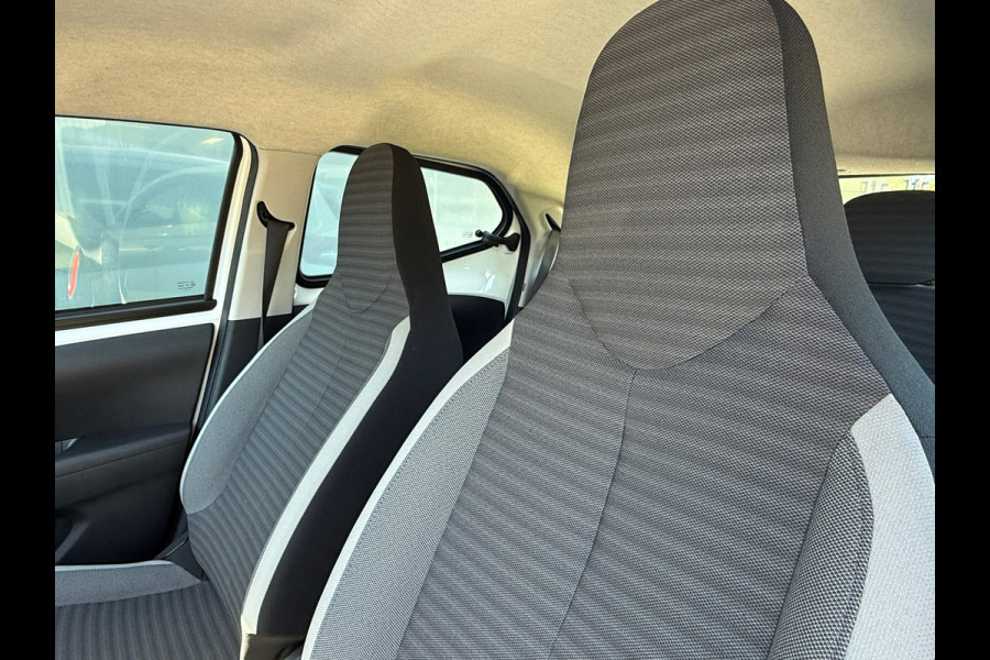 Toyota Aygo 1.0 VVT-i x-play limited Carplay Camera