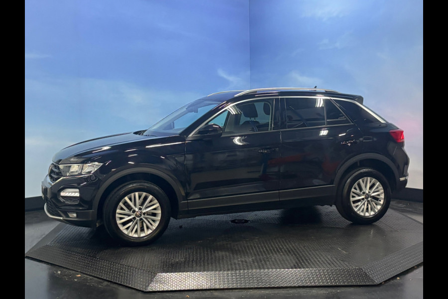 Volkswagen T-Roc 1.0 TSI Style Business Airco | Cruise | Navi | PDC | Trekhaak