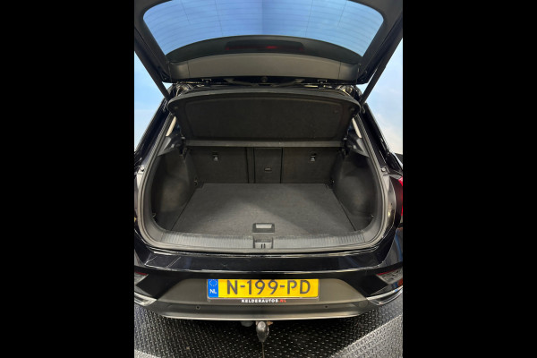 Volkswagen T-Roc 1.0 TSI Style Business Airco | Cruise | Navi | PDC | Trekhaak