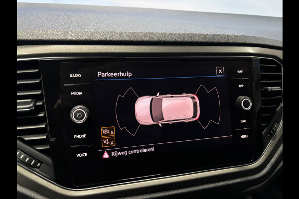 Volkswagen T-Roc 1.0 TSI Style Business Airco | Cruise | Navi | PDC | Trekhaak