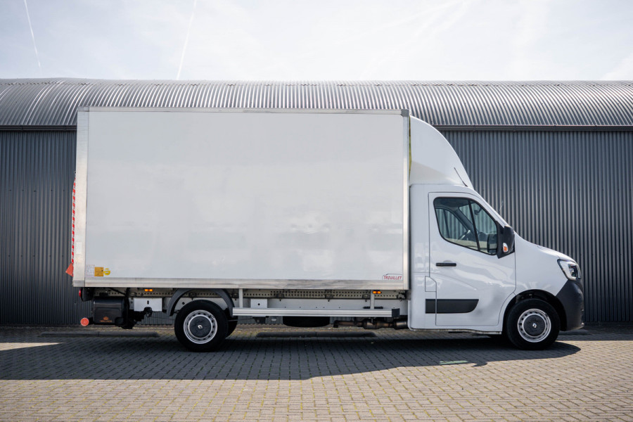 Renault Master 2.3dCi 146PK | Bakwagen met Laadklep | LED | Carplay | Camera | Cruise
