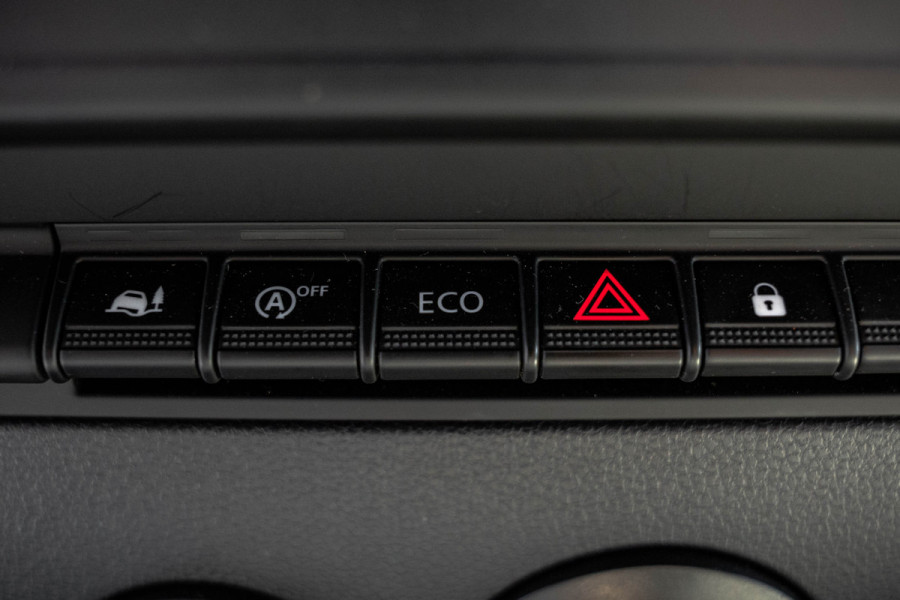 Renault Master 2.3dCi 146PK | Bakwagen met Laadklep | LED | Carplay | Camera | Cruise