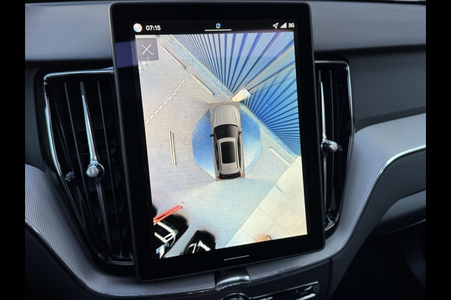 Volvo XC60 2.0 T6 Plug-in hybrid AWD Plus Black Edition | Harman/ Kardon | 360 Camera | Blind Spot | Panodak | Trekhaak wegkl. | Prijs Rijklaar!!