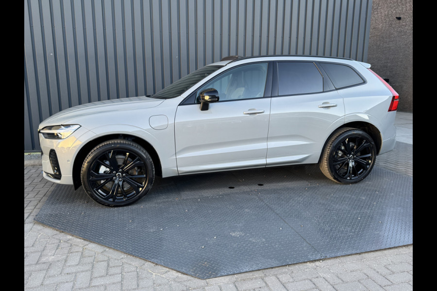 Volvo XC60 2.0 T6 Plug-in hybrid AWD Plus Black Edition | Harman/ Kardon | 360 Camera | Blind Spot | Panodak | Trekhaak wegkl. | Prijs Rijklaar!!