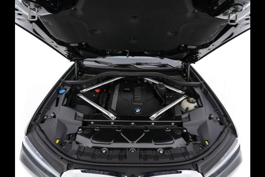 BMW X7 xDrive40i High Executive [ 7-Pers. ] *PANO | LEATHER | LASER-LIGHT | HEAD-UP | ADAPTIVE-CRUISE | BLINDSPOT | SOFT-CLOSE | BOWERS&WILKINS | MEMORY-PACK | DIGI-COCKPIT | KEYLESS | DAB+ | TOPVIEW | HEATED-COMFORTSEATS | 20''ALU*