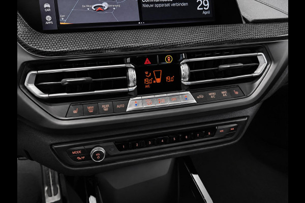 BMW 2 Serie Gran Coupé 218i M-Sport | Sfeer | Camera | Dealer onderhouden