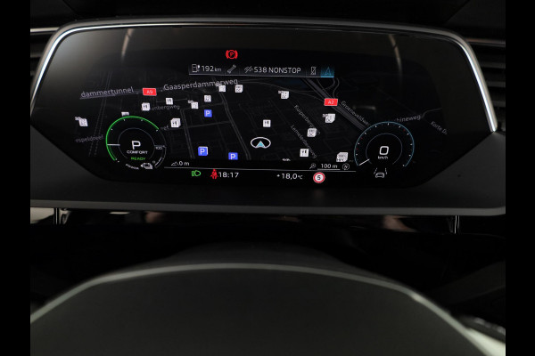 Audi e-tron 55 quattro Advanced edition Plus 95 kWh 408pk | Parkeersensoren | 21 inch Lichtmetalen velgen | Lederen bekleding