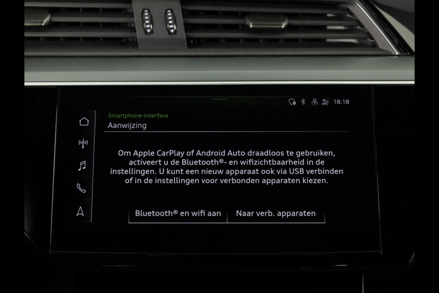 Audi e-tron 55 quattro Advanced edition Plus 95 kWh 408pk | Parkeersensoren | 21 inch Lichtmetalen velgen | Lederen bekleding