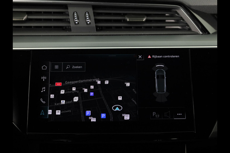 Audi e-tron 55 quattro Advanced edition Plus 95 kWh 408pk | Parkeersensoren | 21 inch Lichtmetalen velgen | Lederen bekleding