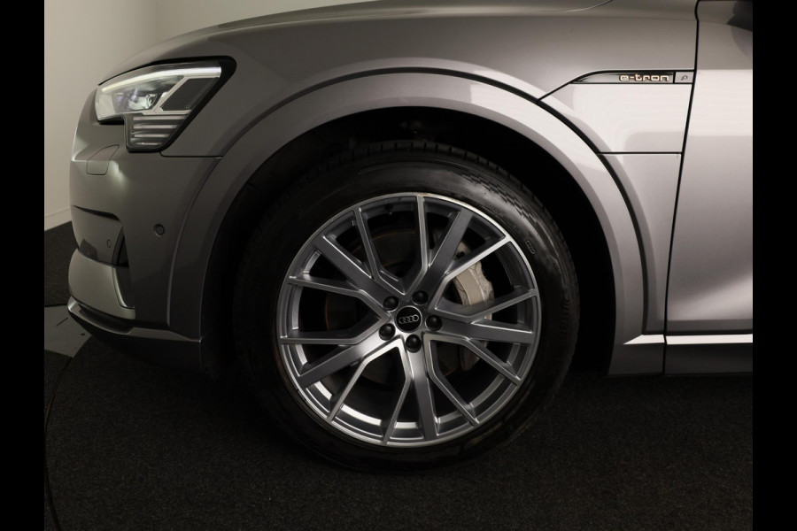 Audi e-tron 55 quattro Advanced edition Plus 95 kWh 408pk | Parkeersensoren | 21 inch Lichtmetalen velgen | Lederen bekleding
