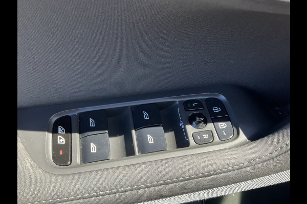 Polestar 2 Long Range Dual Motor Launch Edition 78kWh Memory Trekhaak SOH 93.5% 360 Carplay Stoel/stuurverwarming