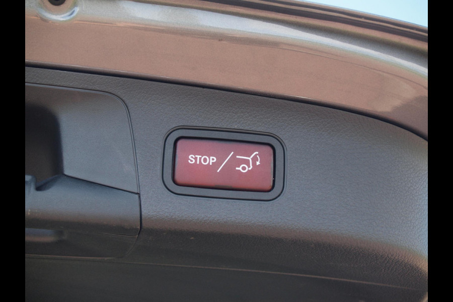Mercedes-Benz EQA 250 Business Solution AMG 67 kWh | Camera | Sfeerverlichting |
