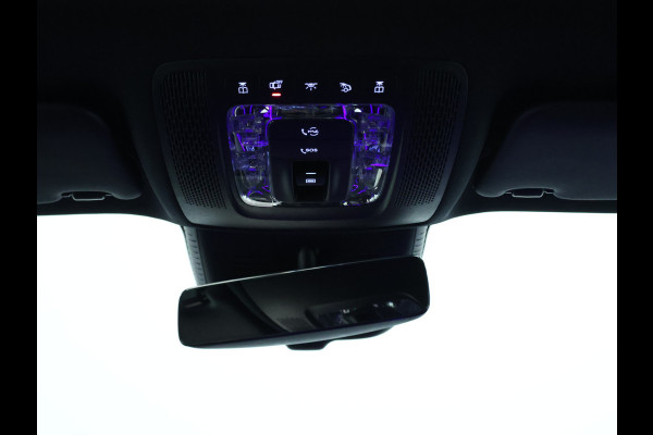 Mercedes-Benz EQB 250+ AMG Line 71 kWh | Trekhaak | Parkeerpakket met achteruitrijcamera | Dodehoekassistent | Premium pakket | EASY PACK achterklep | KEYLESS-GO comfort pakket | Verwarmde stoelen vooraan |