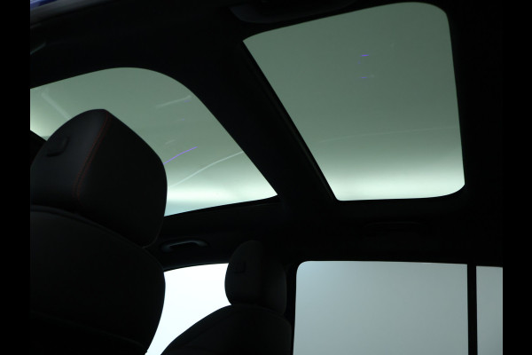 Mercedes-Benz EQB 250+ AMG Line 71 kWh | Trekhaak | Parkeerpakket met achteruitrijcamera | Dodehoekassistent | Premium pakket | EASY PACK achterklep | KEYLESS-GO comfort pakket | Verwarmde stoelen vooraan |