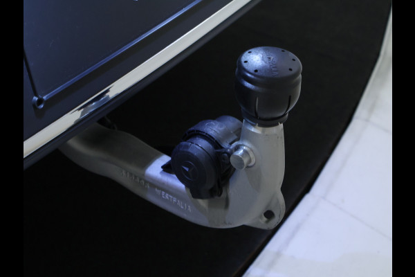 Mercedes-Benz EQB 250+ AMG Line 71 kWh | Trekhaak | Parkeerpakket met achteruitrijcamera | Dodehoekassistent | Premium pakket | EASY PACK achterklep | KEYLESS-GO comfort pakket | Verwarmde stoelen vooraan |