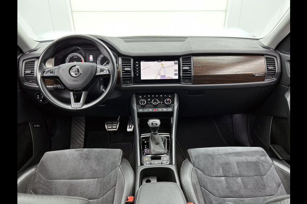 Škoda Kodiaq 2.0 TSI 4x4 Style Business SCOUT | VOL! | 360 CAM| Carplay | MEM SEATS | TrekH | StoelverW | Goed onderH | ETC
