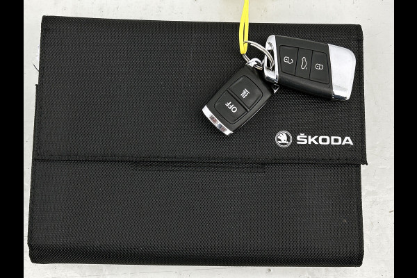 Škoda Kodiaq 2.0 TSI 4x4 Style Business SCOUT | VOL! | 360 CAM| Carplay | MEM SEATS | TrekH | StoelverW | Goed onderH | ETC