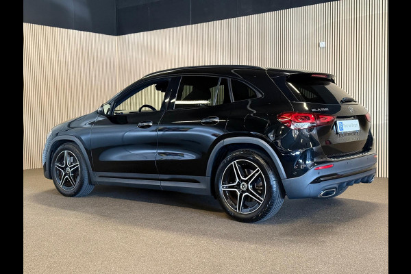 Mercedes-Benz GLA 250 4-Matic AMG STYLING-PANORAMA-MEMORY-DISTRONIC-HEAD UP-ZEER COMPLEET