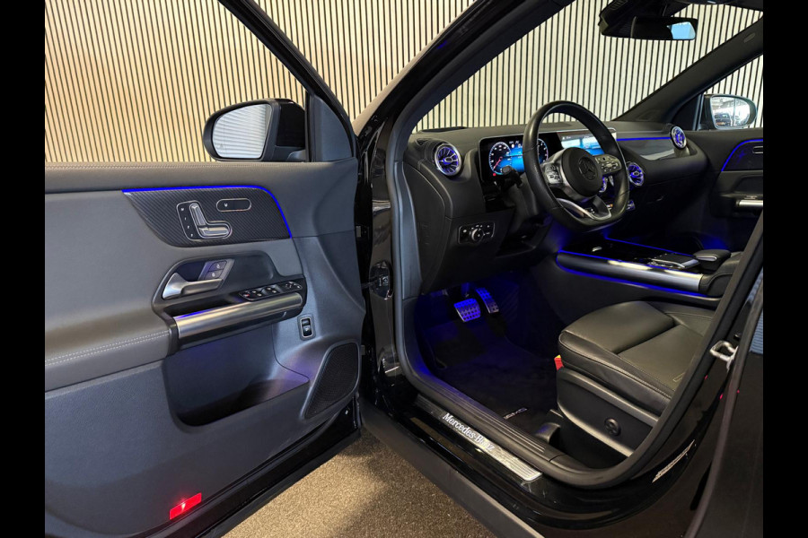 Mercedes-Benz GLA 250 4-Matic AMG STYLING-PANORAMA-MEMORY-DISTRONIC-HEAD UP-ZEER COMPLEET