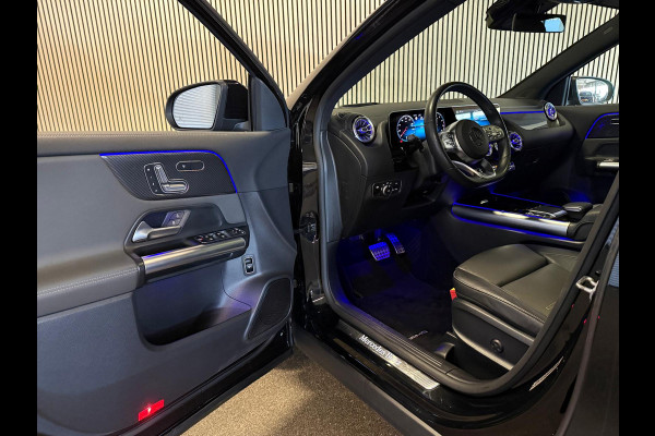 Mercedes-Benz GLA 250 4-Matic AMG STYLING-PANORAMA-MEMORY-DISTRONIC-HEAD UP-ZEER COMPLEET