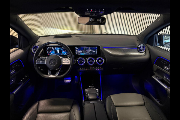 Mercedes-Benz GLA 250 4-Matic AMG STYLING-PANORAMA-MEMORY-DISTRONIC-HEAD UP-ZEER COMPLEET