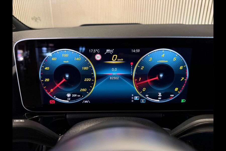 Mercedes-Benz GLA 250 4-Matic AMG STYLING-PANORAMA-MEMORY-DISTRONIC-HEAD UP-ZEER COMPLEET