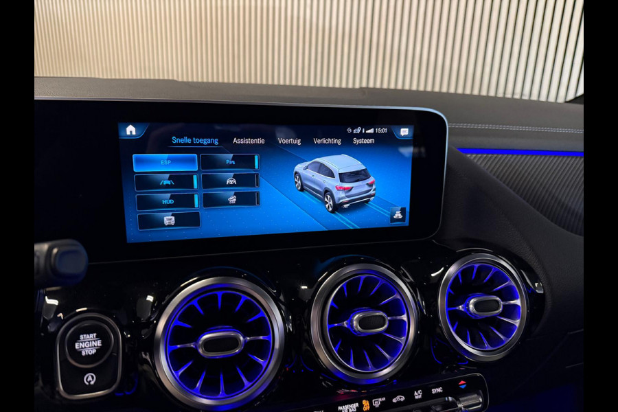Mercedes-Benz GLA 250 4-Matic AMG STYLING-PANORAMA-MEMORY-DISTRONIC-HEAD UP-ZEER COMPLEET