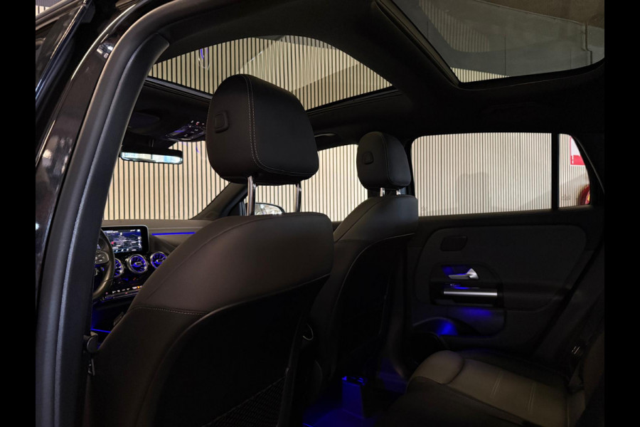 Mercedes-Benz GLA 250 4-Matic AMG STYLING-PANORAMA-MEMORY-DISTRONIC-HEAD UP-ZEER COMPLEET