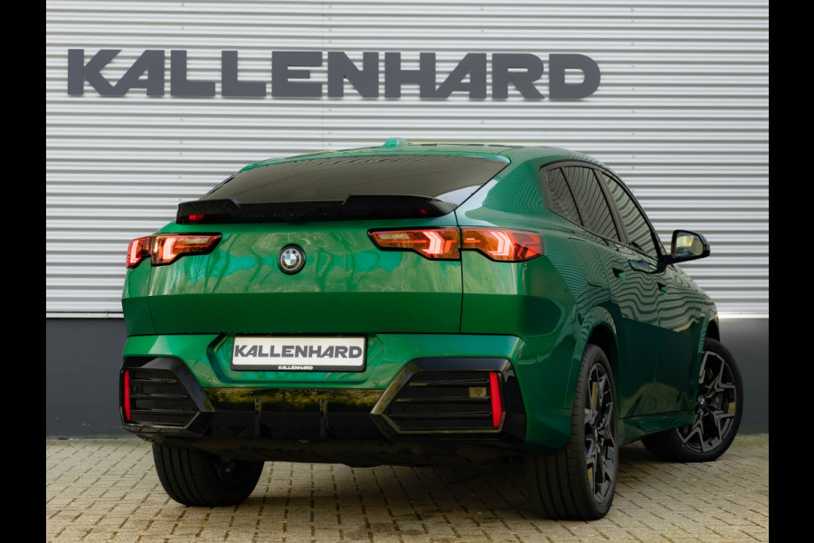BMW iX2 eDrive20 - M-Sport Pro - M Compound Rem - Trekhaak - Memoryzetel - Head-up
