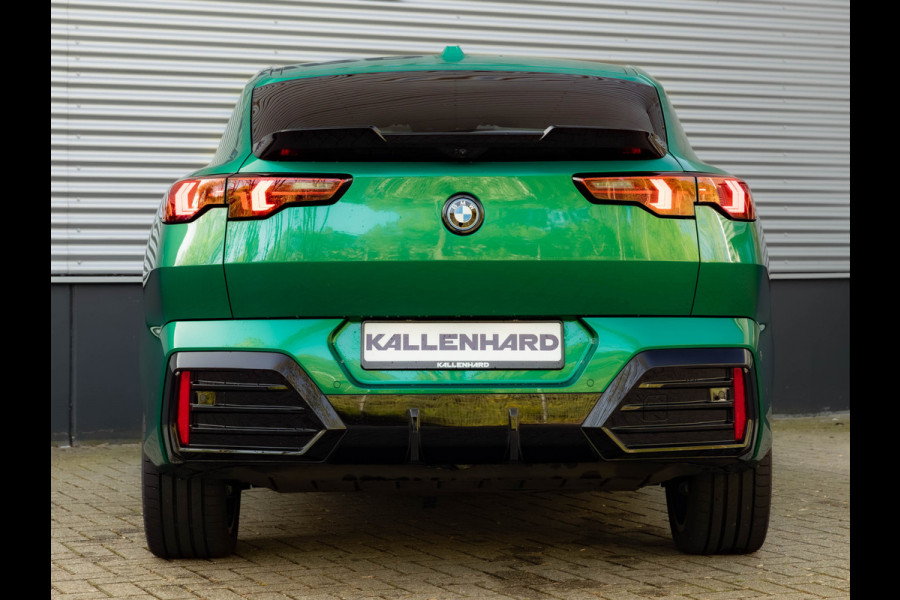 BMW iX2 eDrive20 - M-Sport Pro - M Compound Rem - Trekhaak - Memoryzetel - Head-up