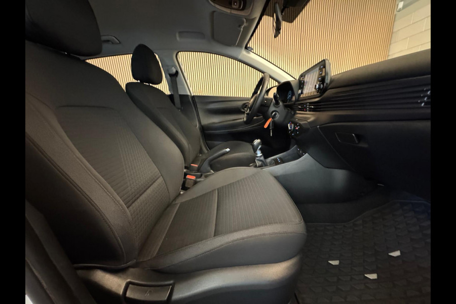 Hyundai i20 1.0 T-GDI 100PK Comfort | Carplay | Camera | PDC | Stoel- & Stuurver. | Incl. garantie