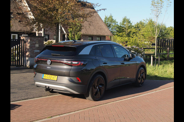 Volkswagen ID.4 Max 77 kWh | Camera | Trekhaak | Sfeerverlichting | Apple Carplay | Cruise Control |