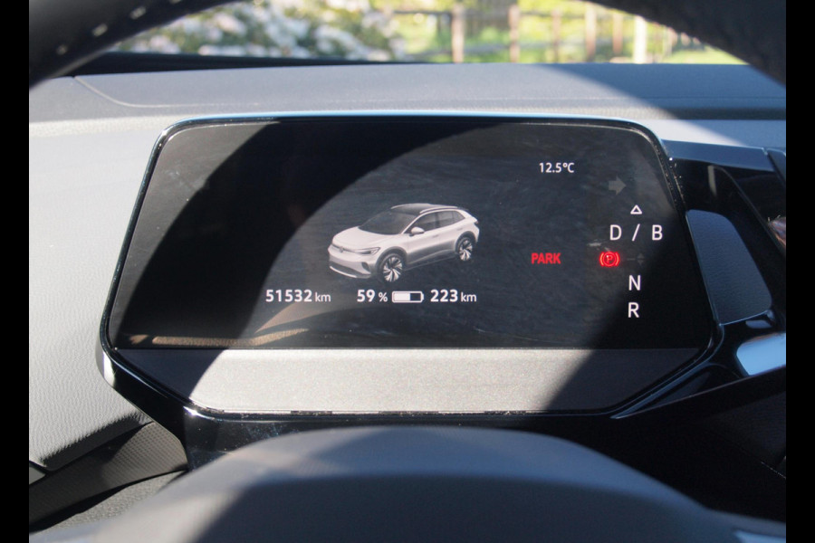 Volkswagen ID.4 Max 77 kWh | Camera | Trekhaak | Sfeerverlichting | Apple Carplay | Cruise Control |