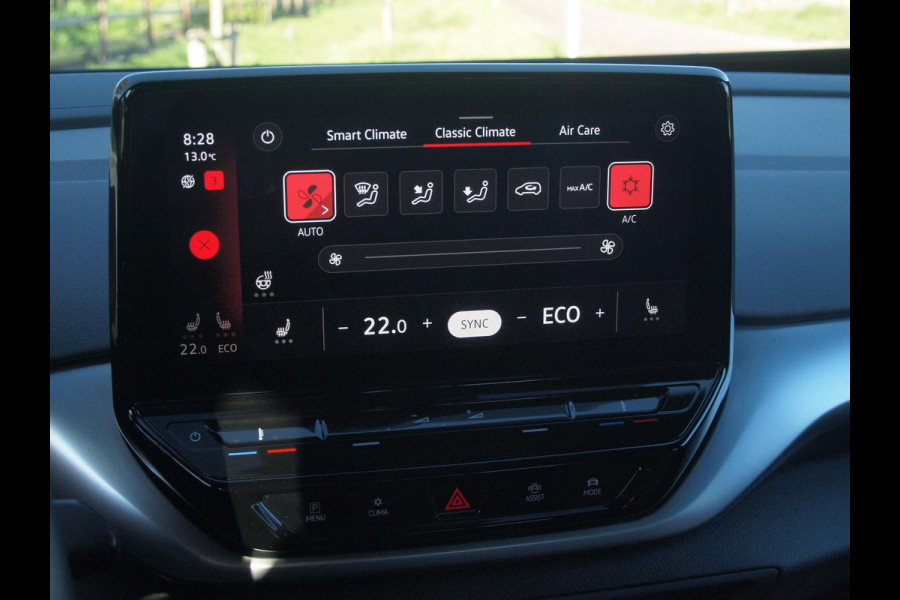 Volkswagen ID.4 Max 77 kWh | Camera | Trekhaak | Sfeerverlichting | Apple Carplay | Cruise Control |