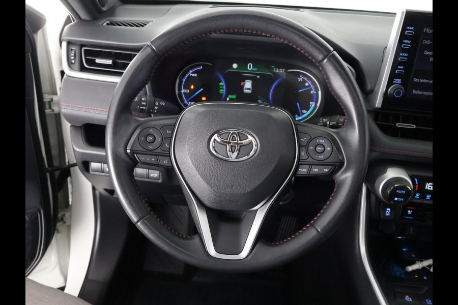 Toyota RAV4 2.5 Plug-in Hybrid AWD Bi-Tone Plus | 1500 KG trekgewicht | JBL Audio | Stoelverwarming & ventilatie | Memory Seats | Schuif-/Kanteldak | Navigatie