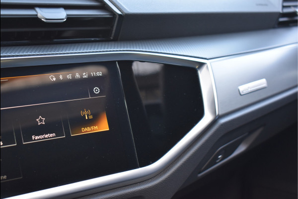 Audi Q3 Sportback 45 TFSI e S-Line 245 Pk Pano Navi Memory 360 Camera ACC 20 Inch