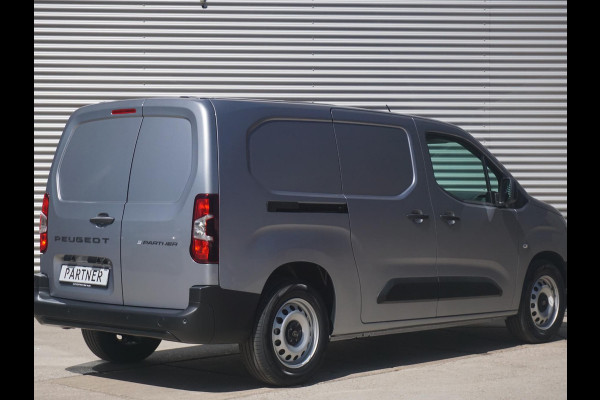 Peugeot e-Partner L2 50 kWh | 0% rente | camera | Apple Carplay/Android Auto | betimmering | Eco LED koplampen | Comfort stoel | rijklaarprijs