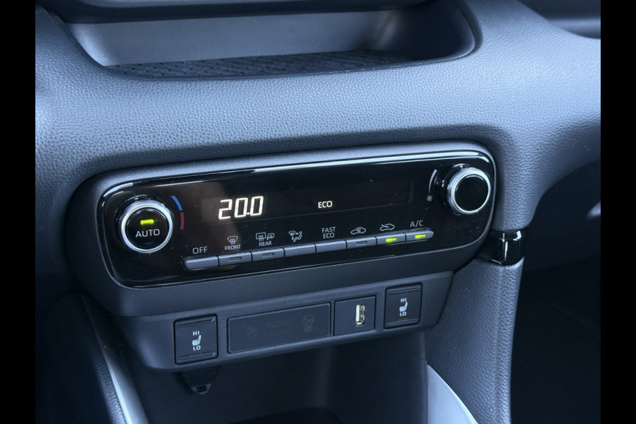 Toyota Yaris 1.5 Hybrid Team D | CarPlay | ACC | Camera | Keyless | LED