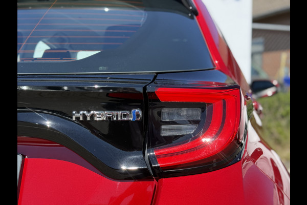 Toyota Yaris 1.5 Hybrid Team D | CarPlay | ACC | Camera | Keyless | LED