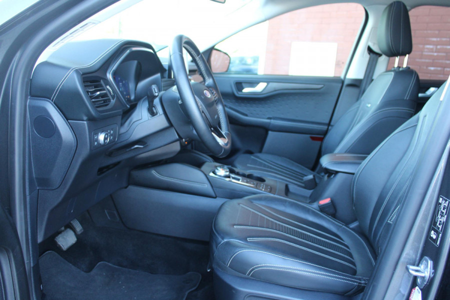 Ford Kuga 2.5 PHEV Vignale | Winterpack| Trekhaak | Panorama-dak
