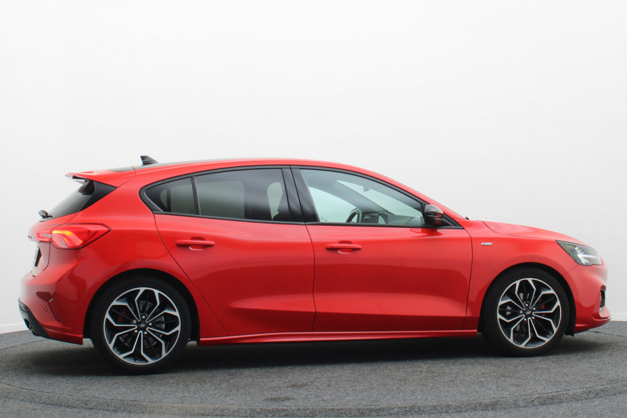 Ford Focus 1.5 EcoBoost ST Line Business Navigatie, Apple CarPlay, 18" LM Velgen