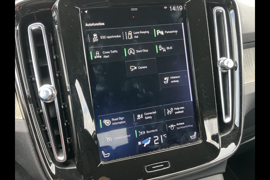 Volvo XC40 2.0 T4 Inscription | 380º camera | Leder | 12 MND Garantie