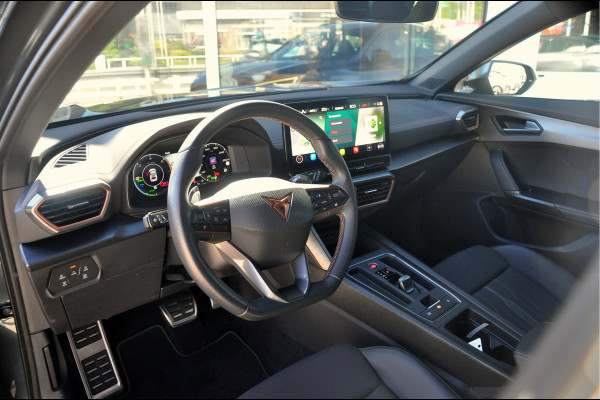 CUPRA Formentor 1.4 e-Hybrid VZ 245 PK Performance | Topstaat! | 360 Gr Camera | Trekhaak