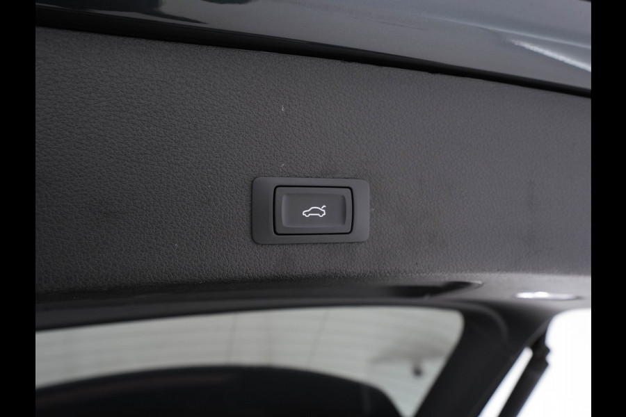 Audi e-tron 50 Quattro Advanced [ 3-Fase-11kW ] (INCL-BTW) *HEATPUMP | PANO | LEATHER | DIGI-COCKPIT | FULL-LED | MEMORY-PACK |  KEYLESS | NAVI-FULLMAP | TOWBAR | SHIFTPADDLES | COMFORTSEATS | 20"ALU*