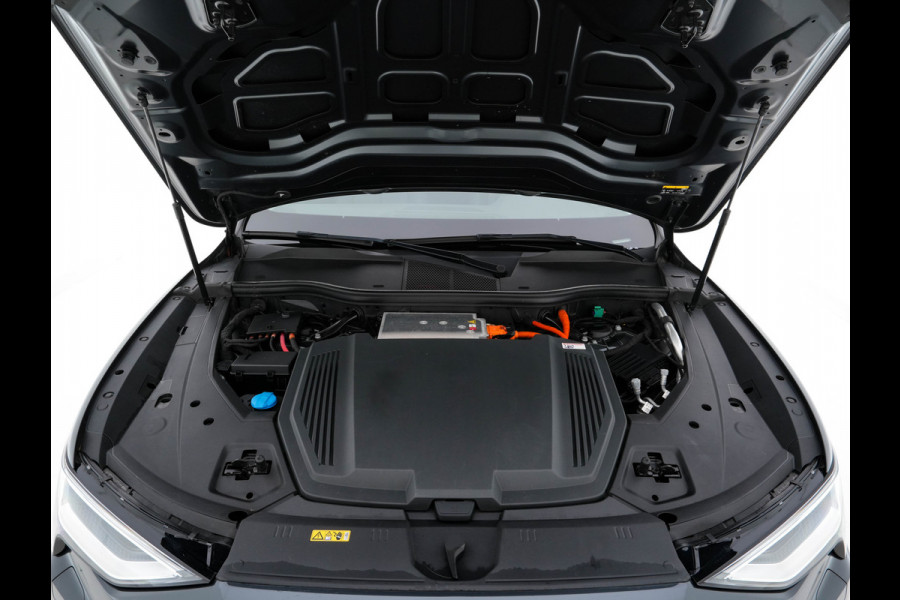 Audi e-tron 50 Quattro Advanced [ 3-Fase-11kW ] (INCL-BTW) *HEATPUMP | PANO | LEATHER | DIGI-COCKPIT | FULL-LED | MEMORY-PACK |  KEYLESS | NAVI-FULLMAP | TOWBAR | SHIFTPADDLES | COMFORTSEATS | 20"ALU*
